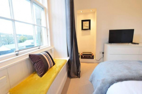 ALTIDO Modern city centre 1-bed next to Calton Hill